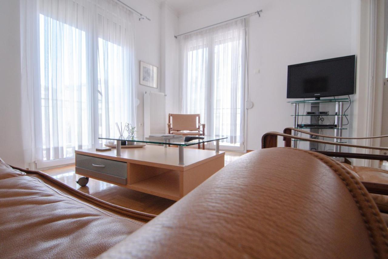 The Rebel'S Temple Apartment Athena Bagian luar foto