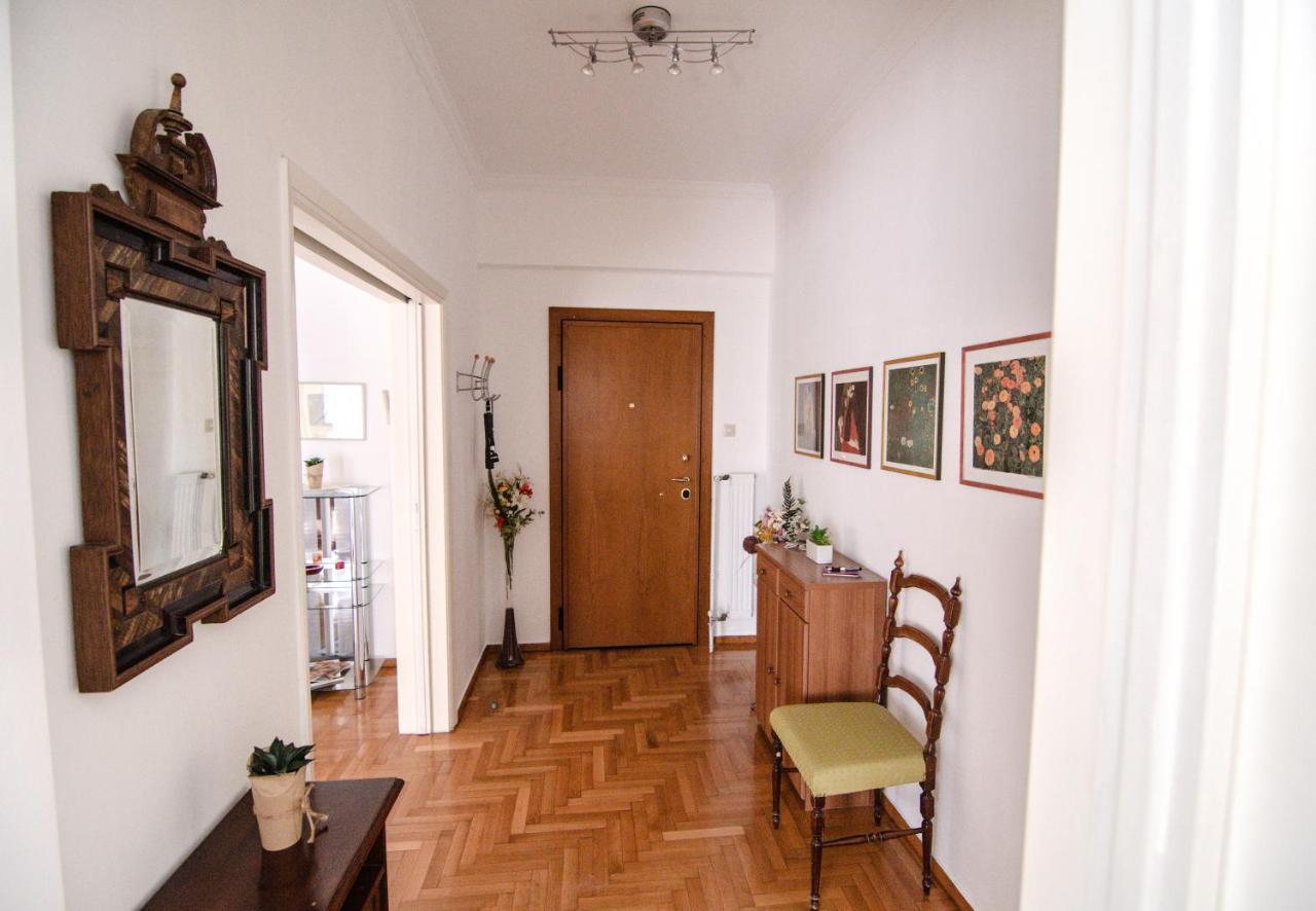 The Rebel'S Temple Apartment Athena Bagian luar foto