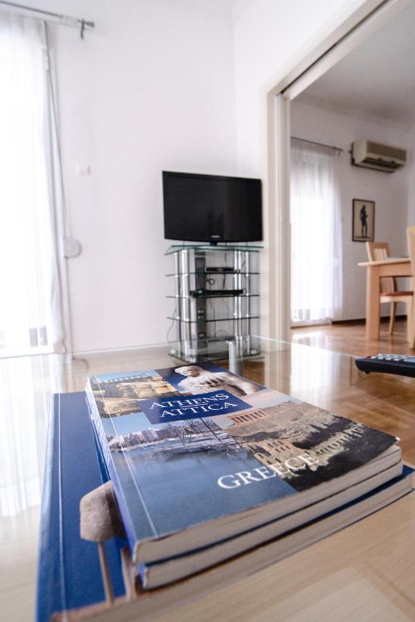 The Rebel'S Temple Apartment Athena Bagian luar foto