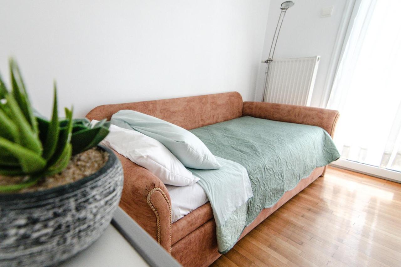 The Rebel'S Temple Apartment Athena Bagian luar foto