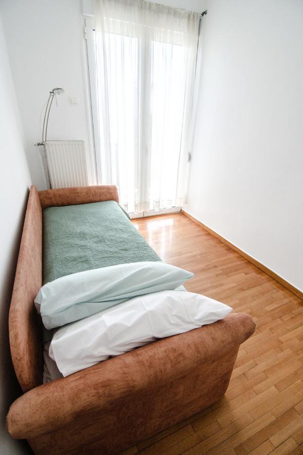 The Rebel'S Temple Apartment Athena Bagian luar foto